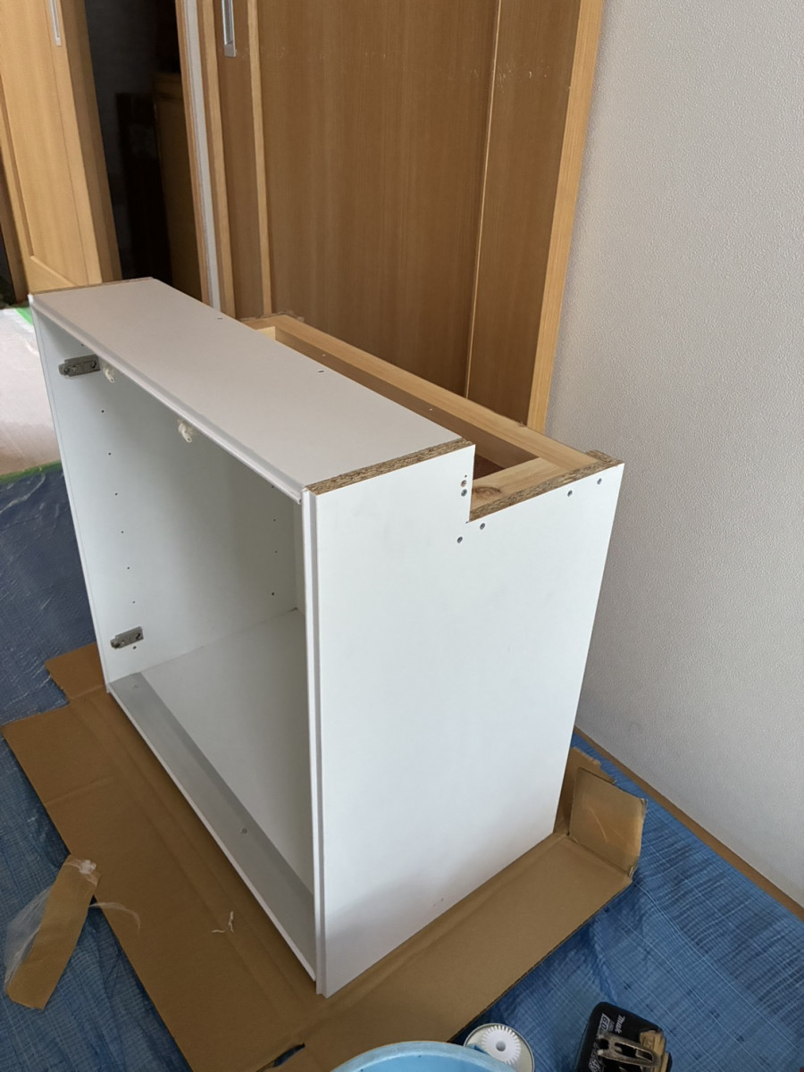 現場で加工した吊戸棚